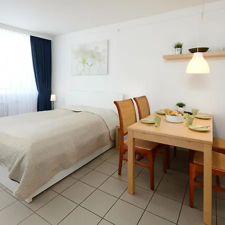 Sh 86 Ostseekajuete Laboe
